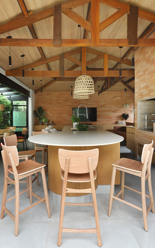 Projeto: @Patricia Pomerantzeff | Fotos: Mariana Orsi | Referência: Teto Vinílico Teca Bege