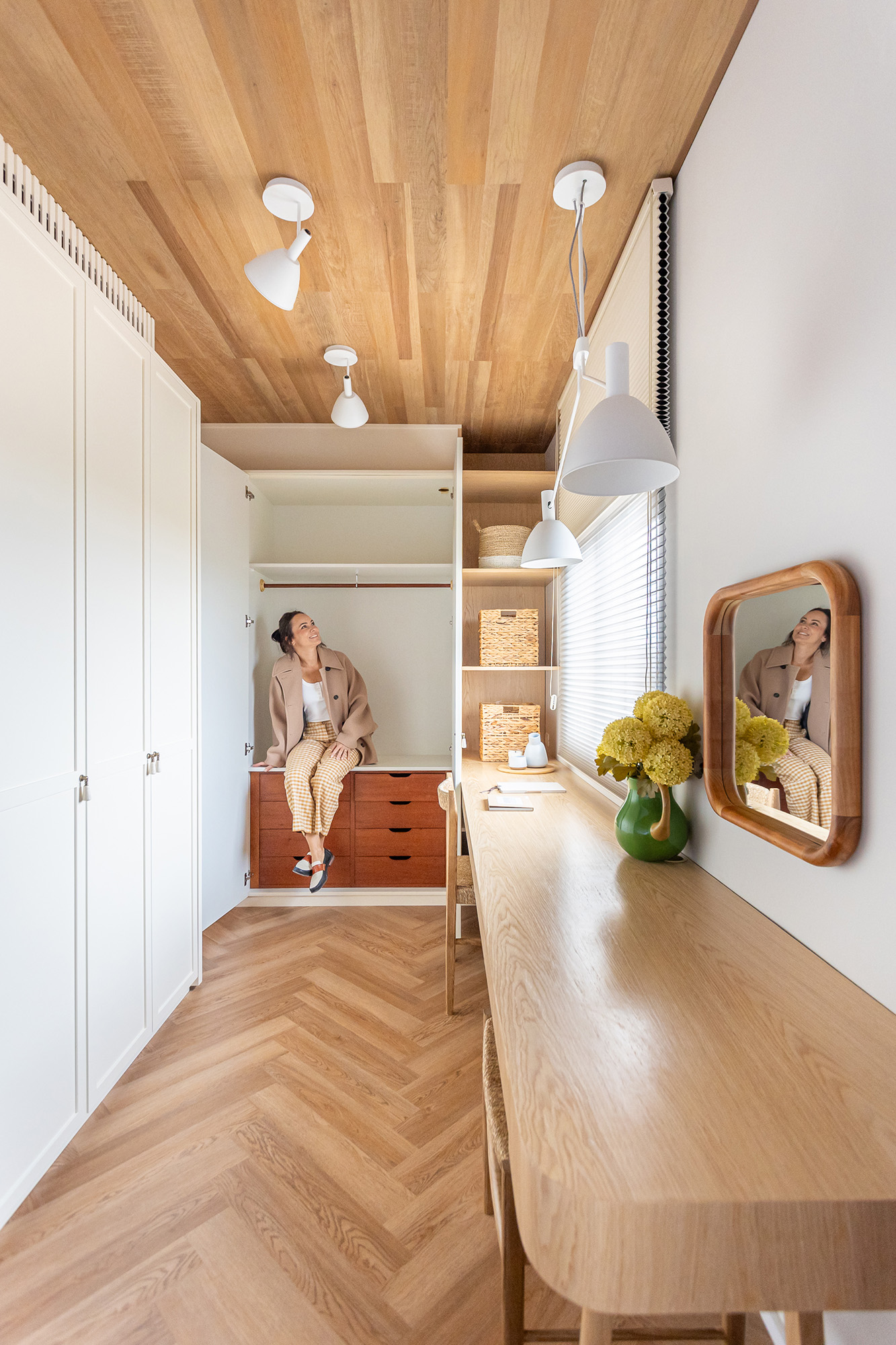 Imagem do Apartamento DOMUS com Teto Vinílico Jungle DOMA, Collab da Talt com DOMA Arquitetura. Banner 02 Blog.